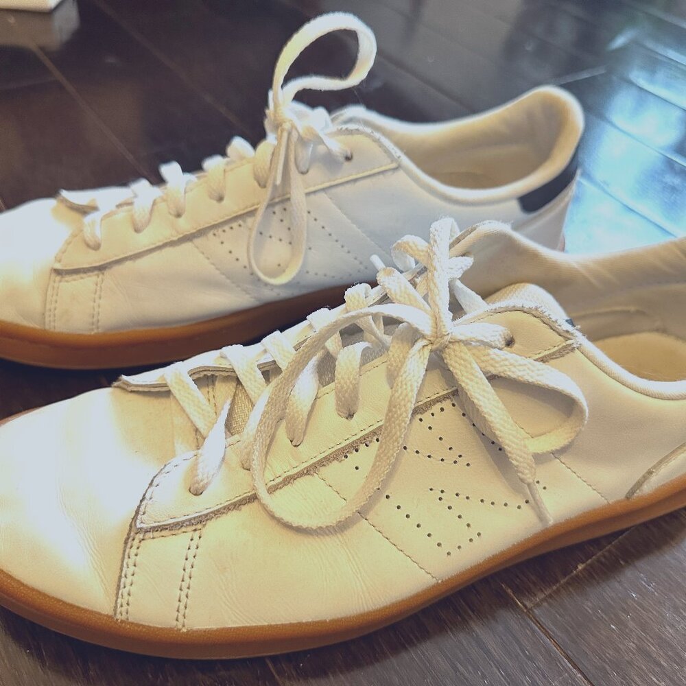New Balance Leather Men's Sneakers, White, Size 10